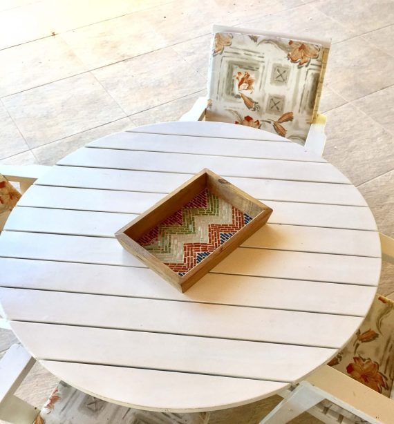 Centro de mesa em mosaico zig zag